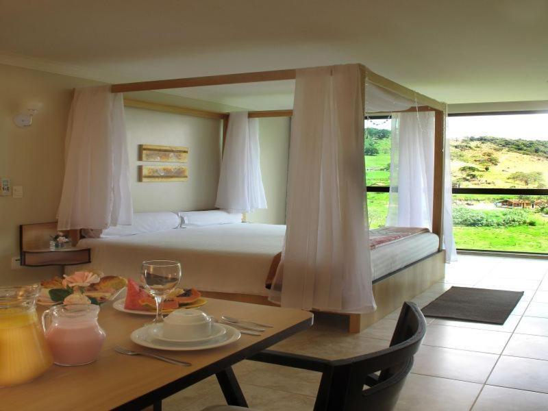 Resort Monte Das Oliveiras Joanópolis Exterior foto